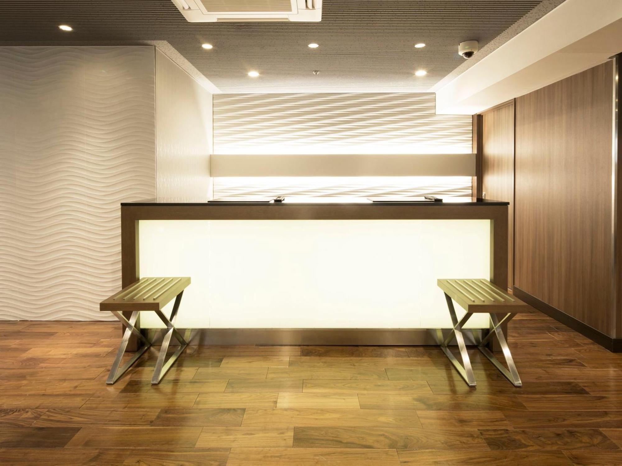 Hotel Mystays Shinsaibashi Osaka Exteriör bild