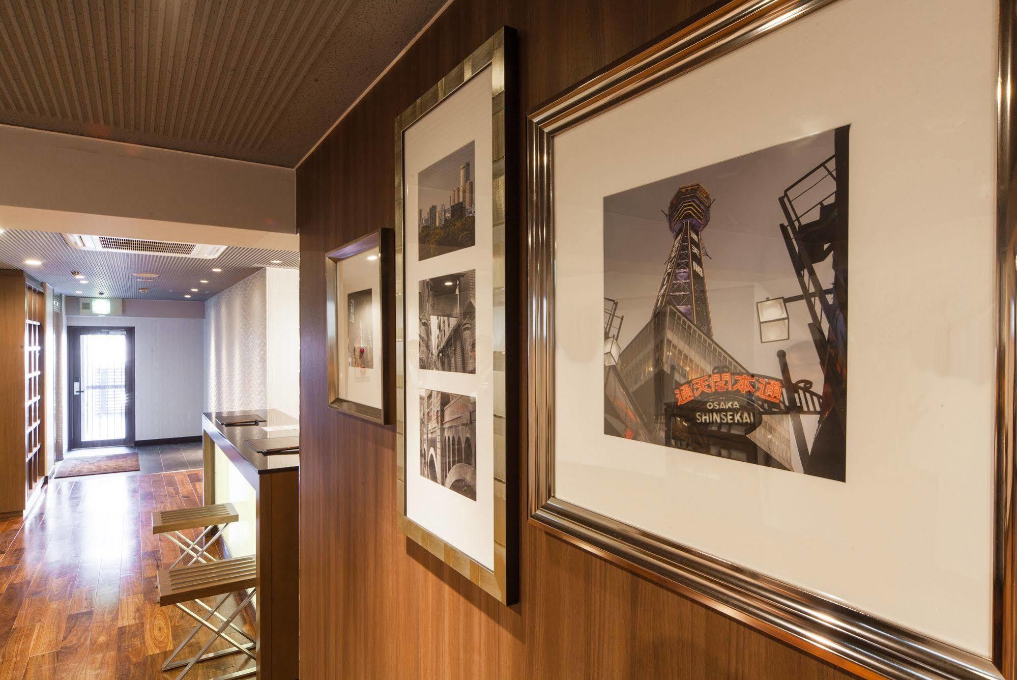 Hotel Mystays Shinsaibashi Osaka Exteriör bild